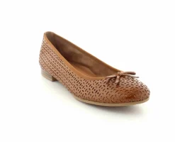 Caroline Skind Ballerina