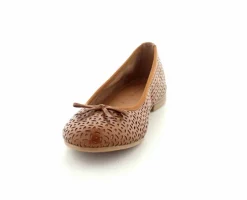 Caroline Skind Ballerina