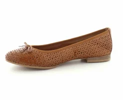 Caroline Skind Ballerina