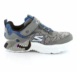 Creature Light Sneaks