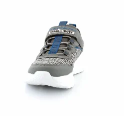 Creature Light Sneaks