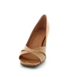 Elegant Lak Pump