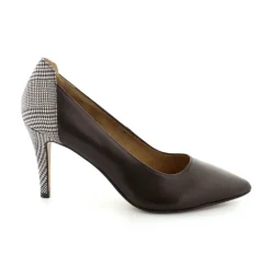 Elegant skind Pump