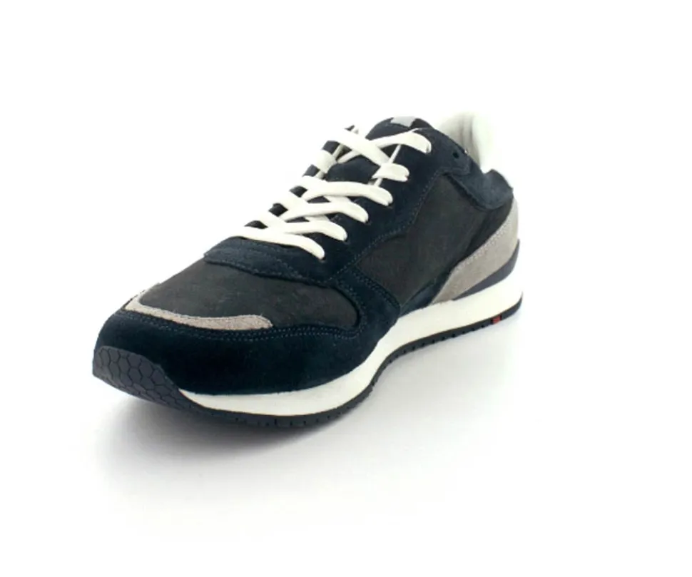 Elmore Sneakers